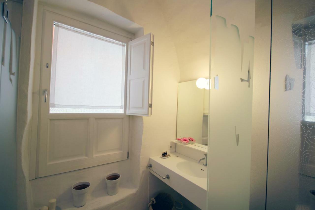 Dimora Di Caterina Bed & Breakfast อูเจนโต ภายนอก รูปภาพ