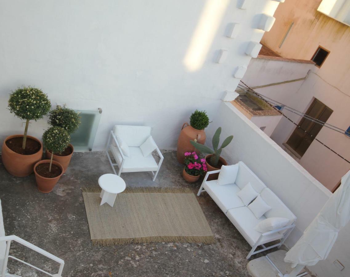 Dimora Di Caterina Bed & Breakfast อูเจนโต ภายนอก รูปภาพ
